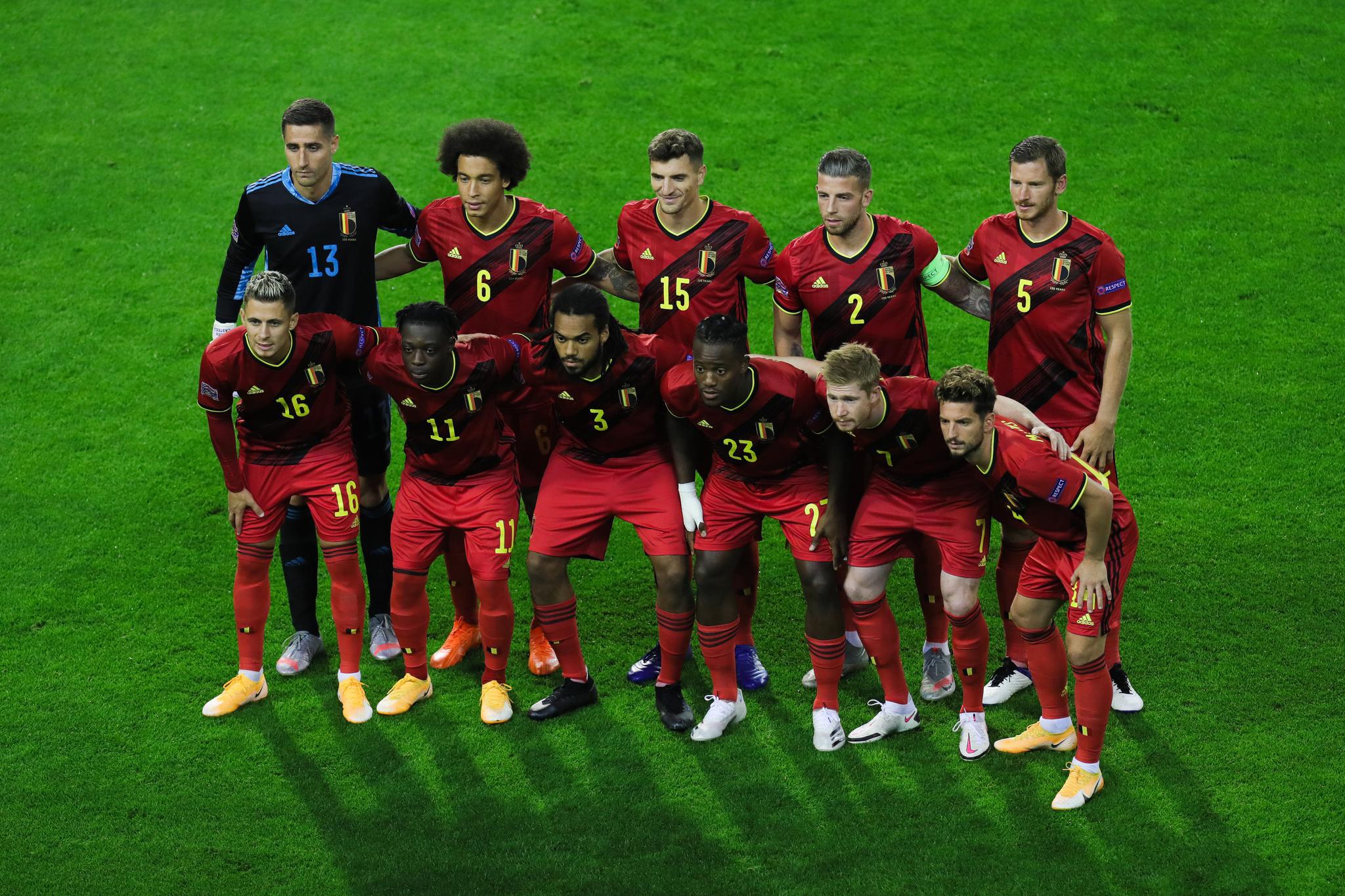 葡萄牙队完胜英格兰队，王皓扛起全队