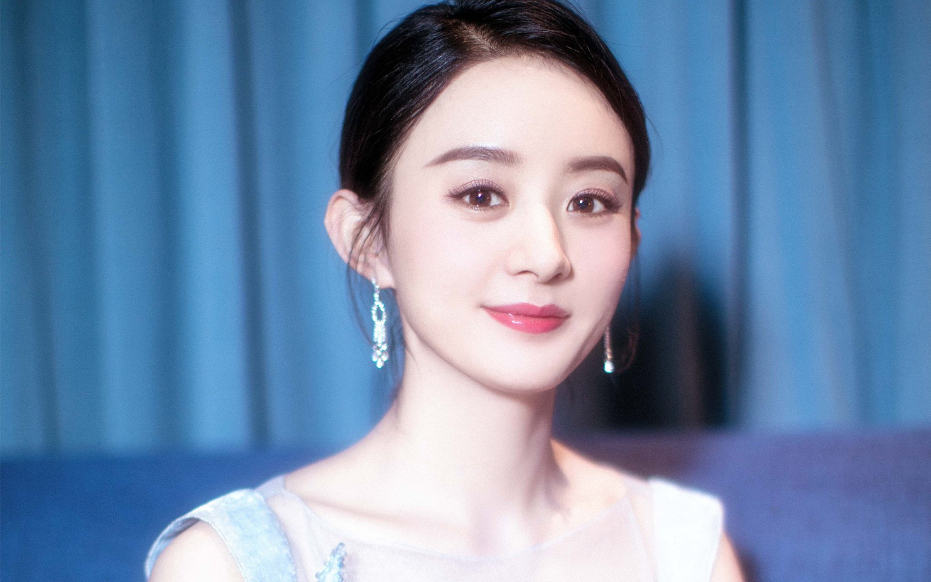 全场压制却险遭翻盘，登贝莱独造三球导演荷兰式惊魂—美加墨世界杯焦点战，卡塔尔险些逼平橙色军团